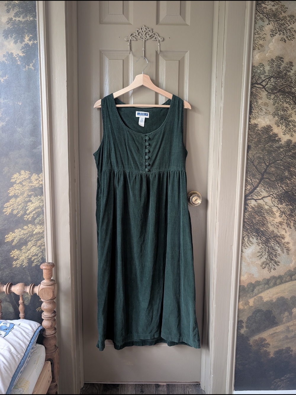 Vintage Bryn Connelly Dark Green Sleeveless Cord Midi Dress with Button Front